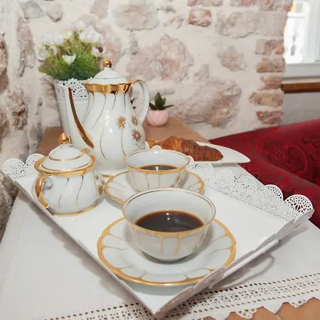 Bed & Breakfast Sobe Bile Pag Town