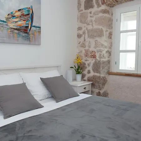 Bed & Breakfast Sobe Bile 4*
