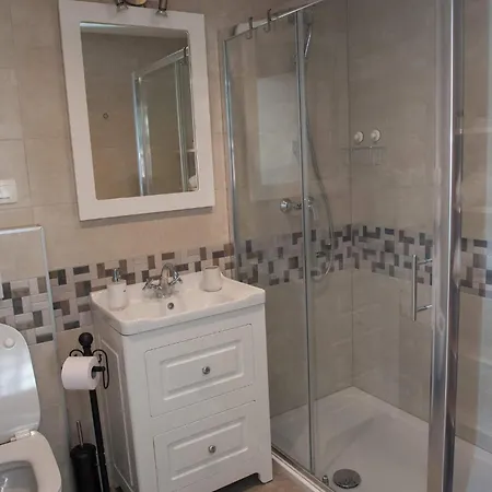 Bed & Breakfast Sobe Bile Pag Town