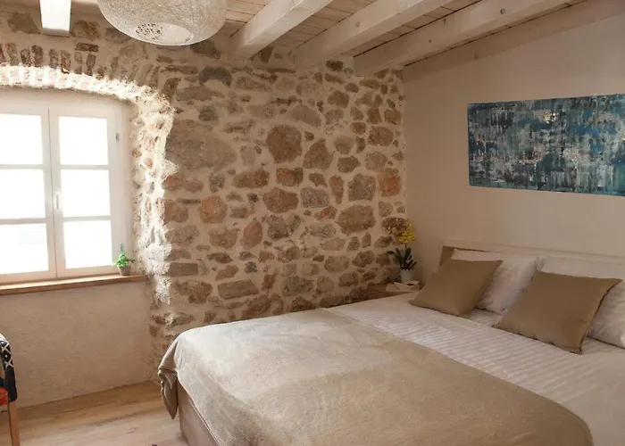 Sobe Bile Bed and breakfast 4*