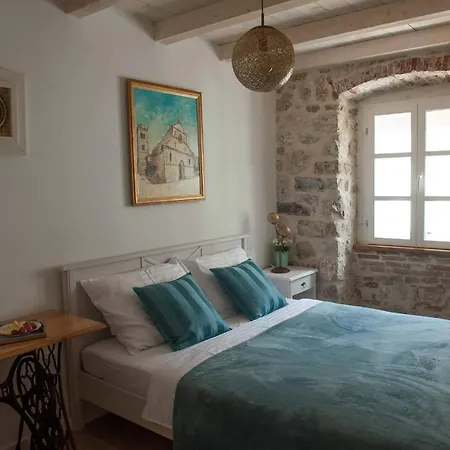 Bed & Breakfast Sobe Bile 4*