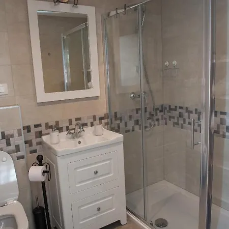 Sobe Bile Nocleg ze śniadaniem 3*