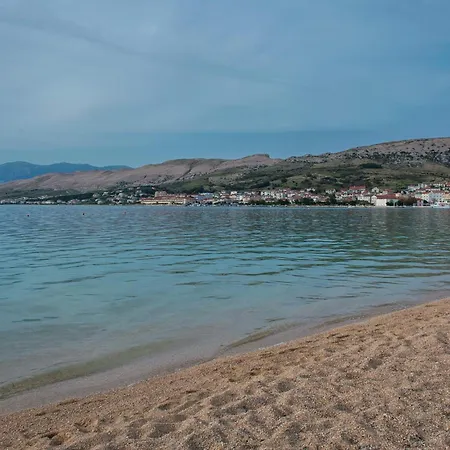 Sobe Bile 3* Pag Town