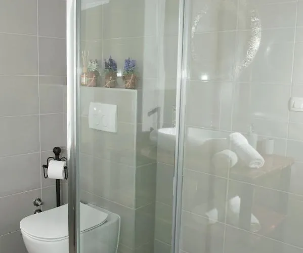 Sobe Bile فندق مبيت وإفطار باغ