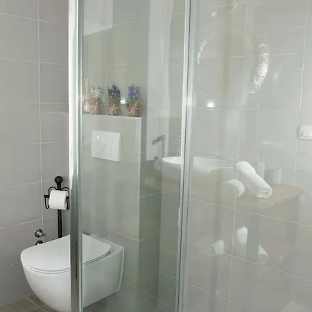 Sobe Bile Panzió Pag Town