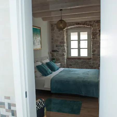 Sobe Bile Bed and Breakfast Pag Town