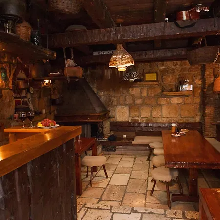 Sobe Bile Bed and Breakfast Pag Town